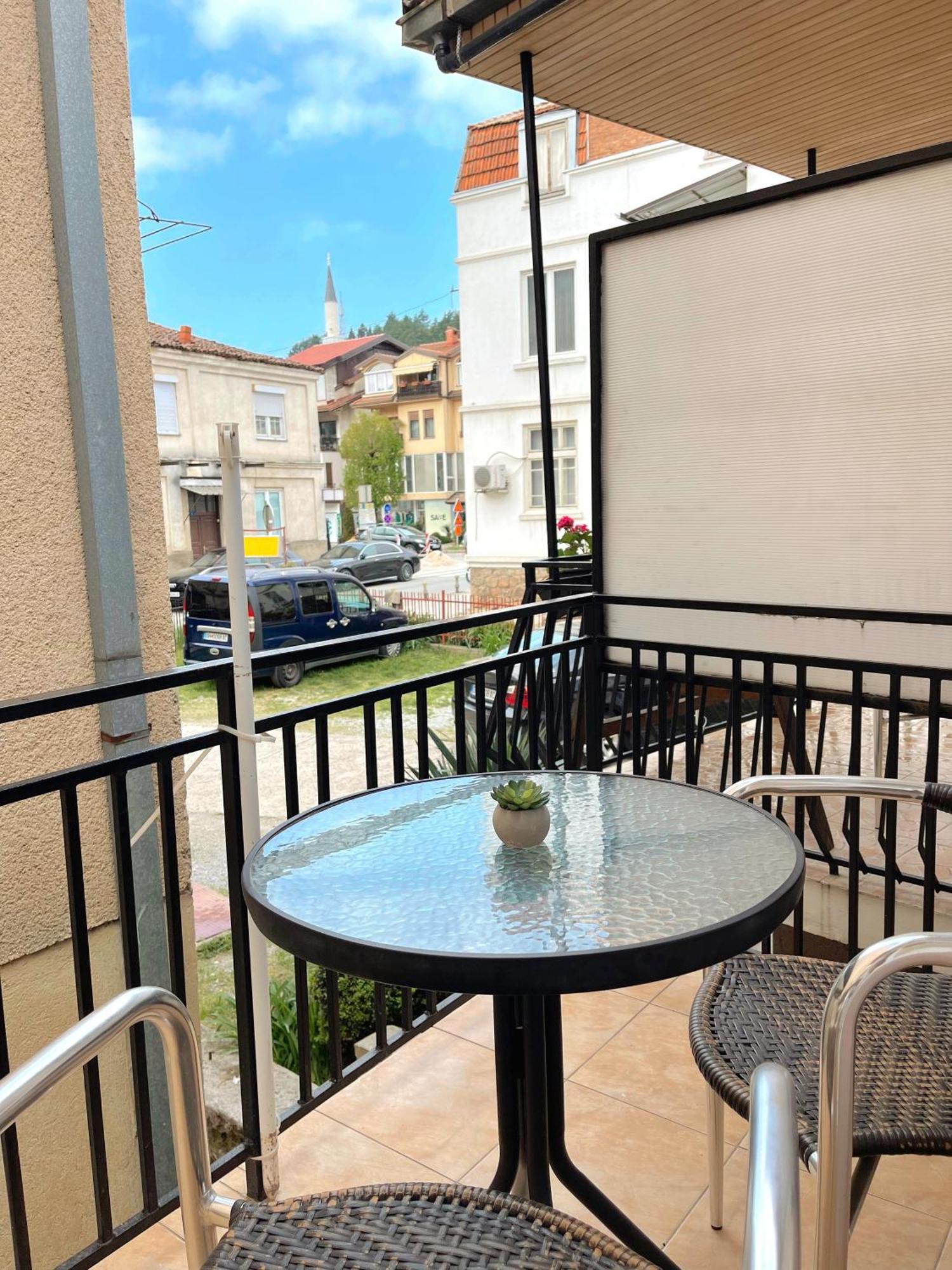 Makedonka Apartments Охрид Экстерьер фото