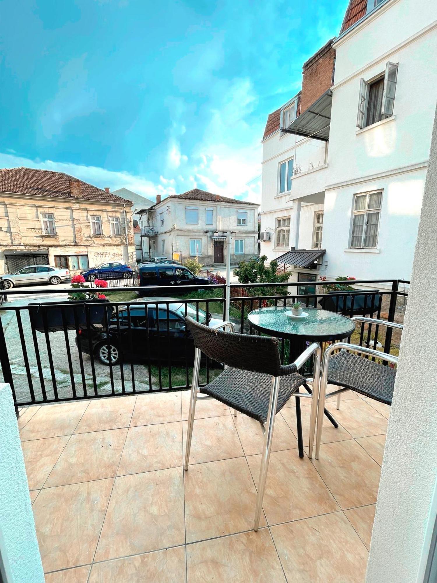 Makedonka Apartments Охрид Экстерьер фото