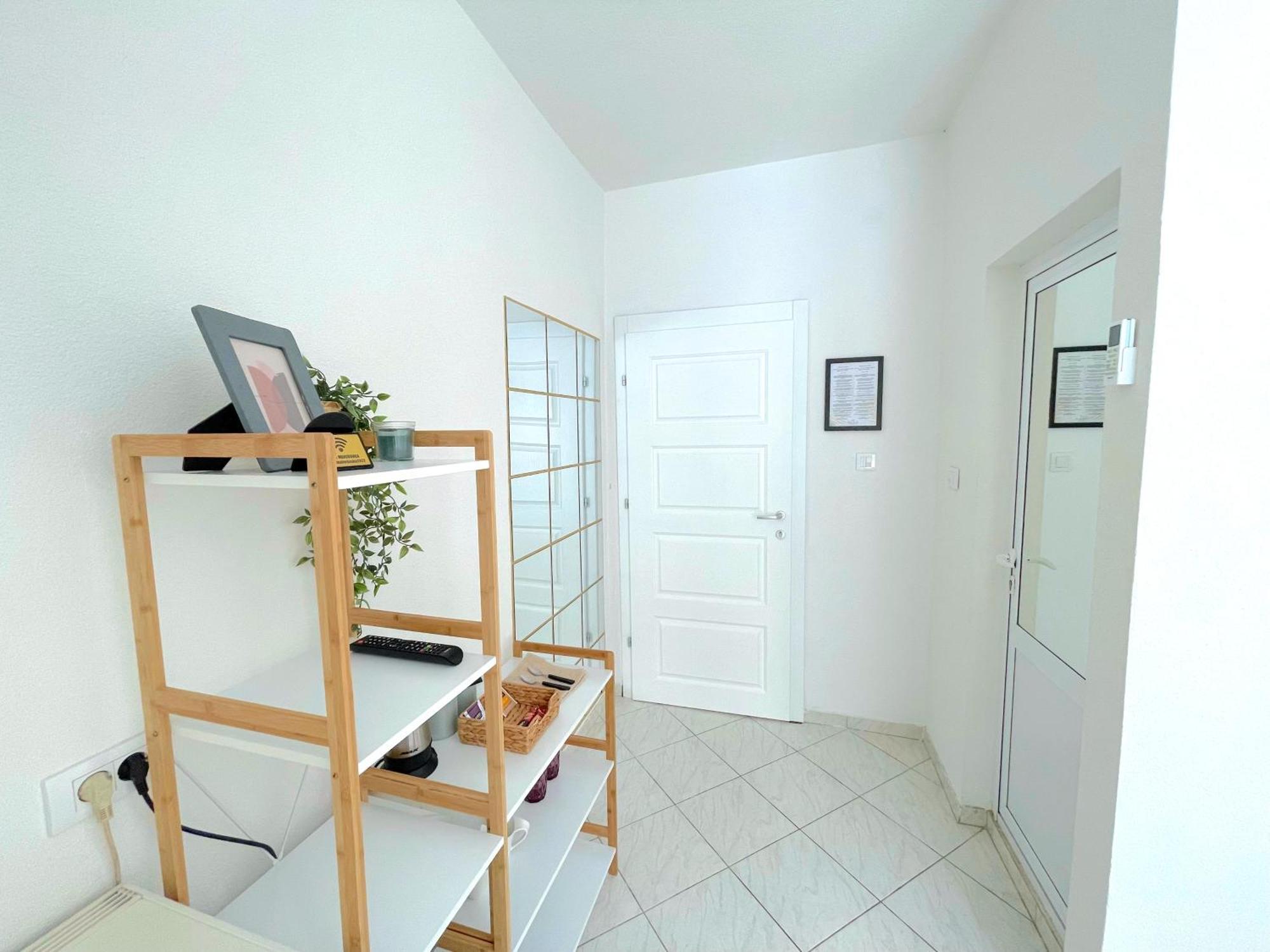 Makedonka Apartments Охрид Экстерьер фото
